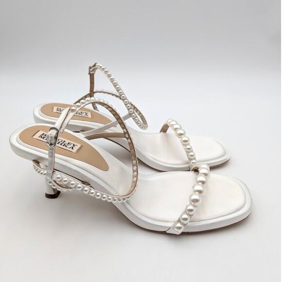 Badgley Mischka Jolie Ankle Strap Heel Sandal Women's Soft White Size US9.5 EU40 - Picture 3 of 11